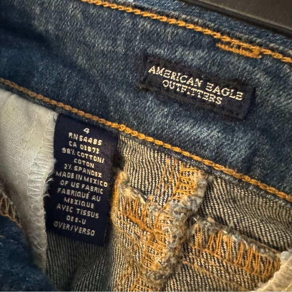 American Eagle Size 4 Blue Jean Mini Skirt - Picture 3 of 5